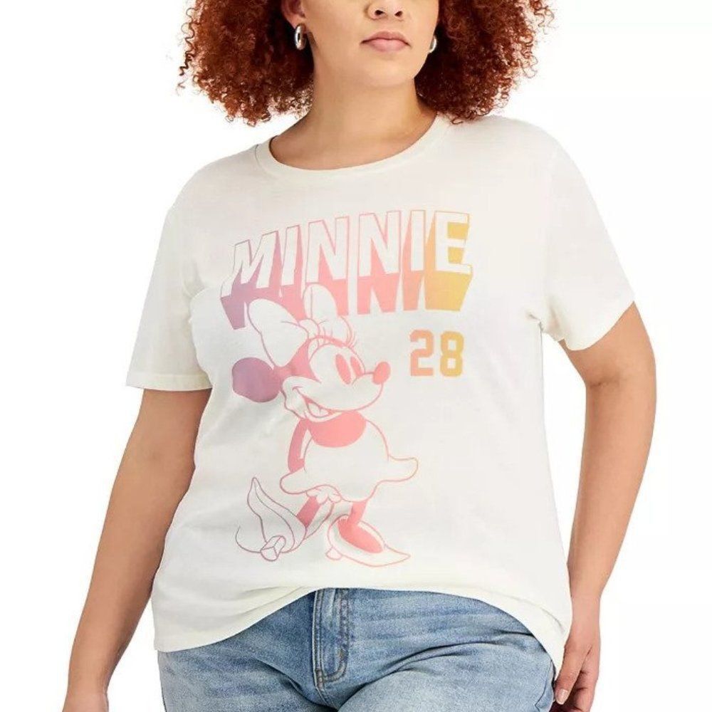 Disney Trendy Plus Size Minnie Mouse-Graphic T-Shirt